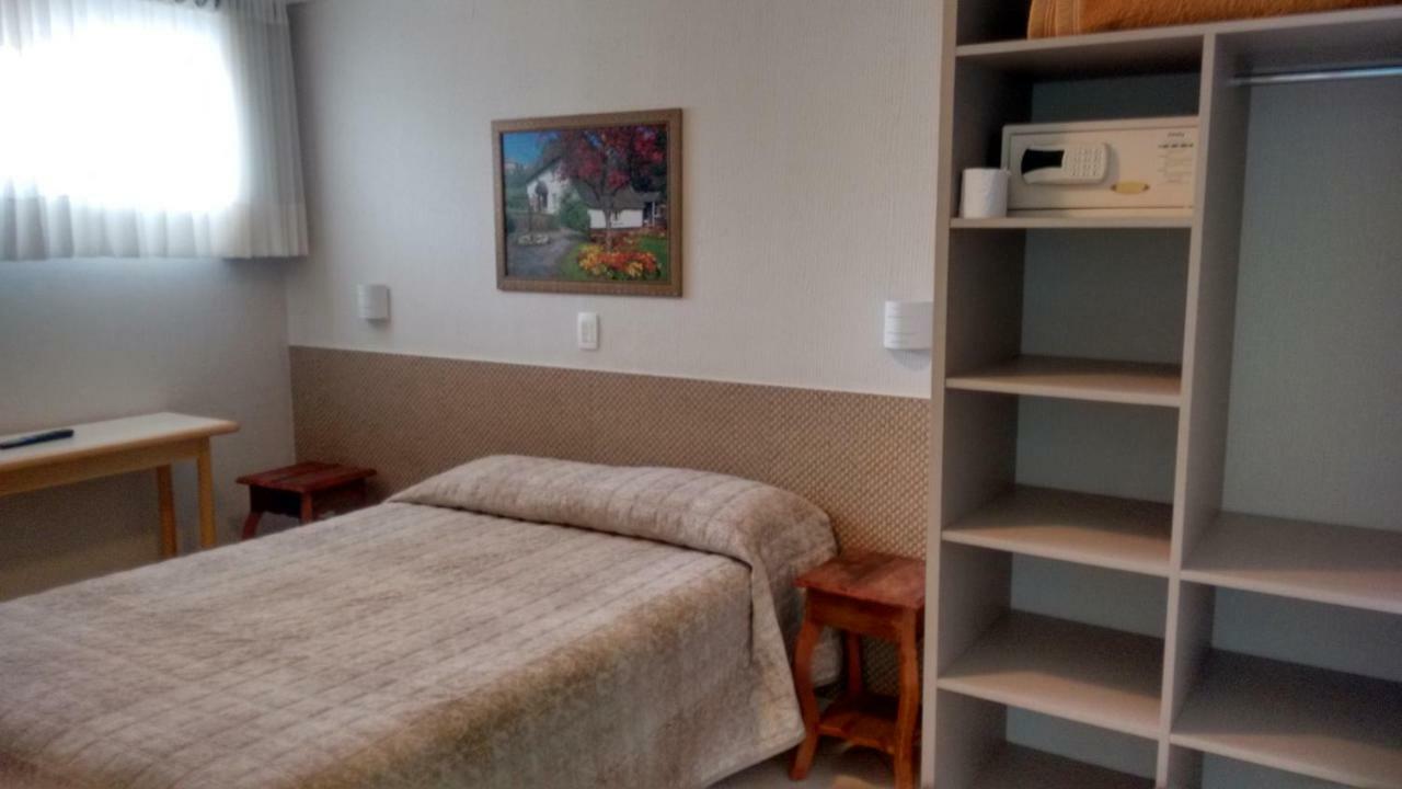 Hotel Santa Paula Гуаратуба Экстерьер фото